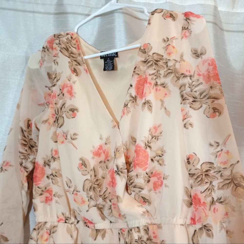 Wet Seal Vintage Romper, Long Sleeve Orange/Ivory/Green See thru Floral, L - Picture 10 of 13